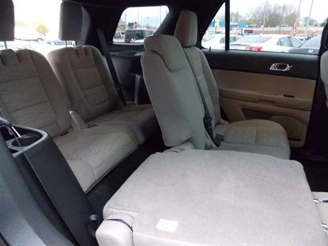 Ford Explorer 2014 photo 16